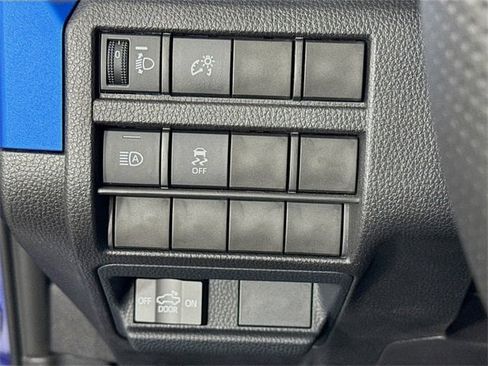 Certified 2025 Toyota Tacoma TRD Sport image 10