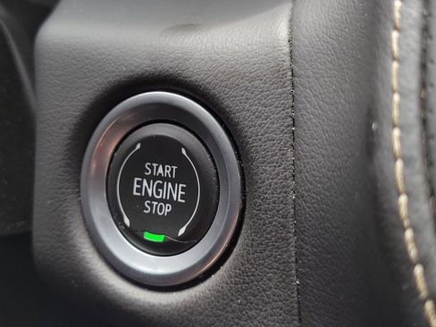 Used 2024 Chevrolet Tahoe Premier RWD image 35