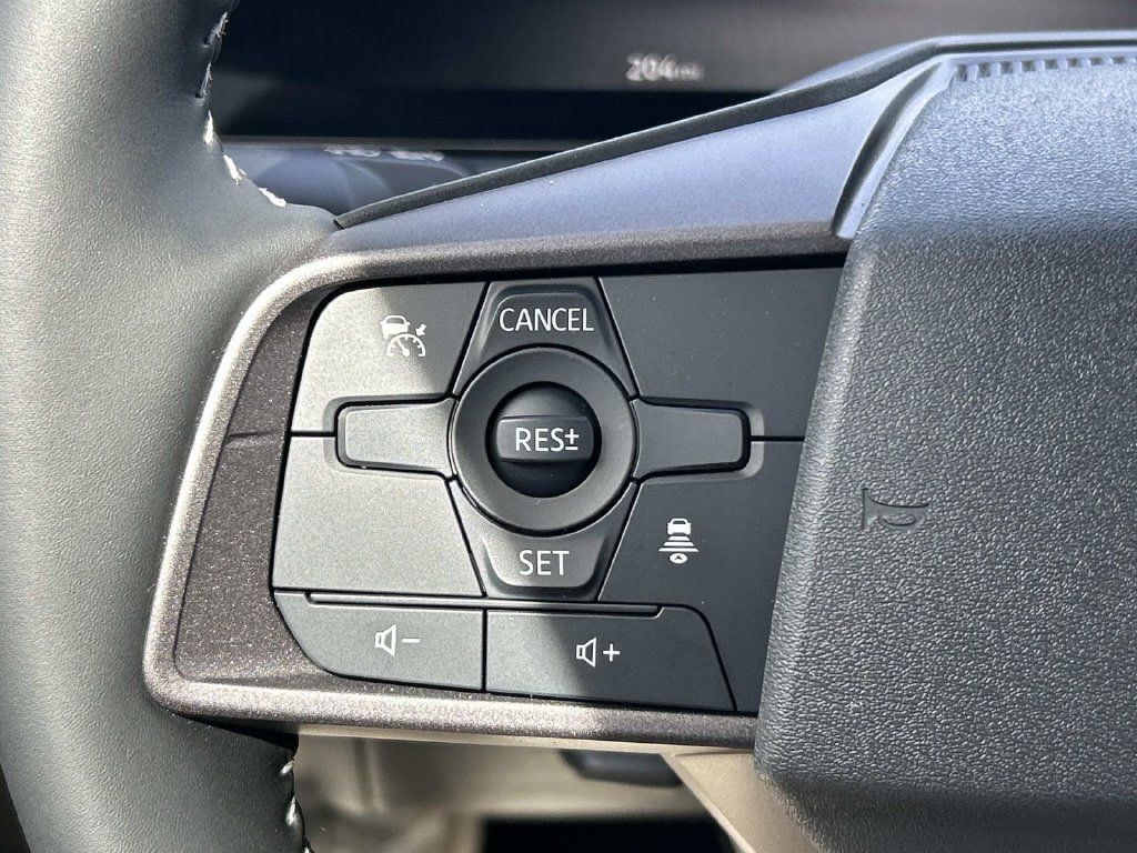 Certified 2026 Nissan Sentra SV w/ SV Convenience Package FWD image 19
