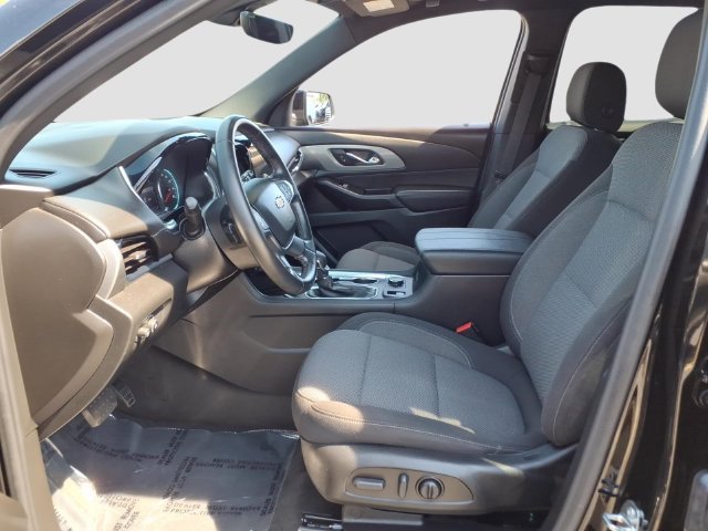 Used 2023 Chevrolet Traverse LT w/ Rear Camera Mirror Package AWD/4WD image 10