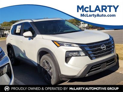 Used 2025 Nissan Rogue SV w/ SV Premium Package