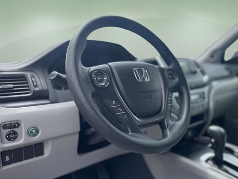 Used 2018 Honda Pilot LX image 20