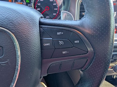 Used 2019 Dodge Charger R/T RWD image 22