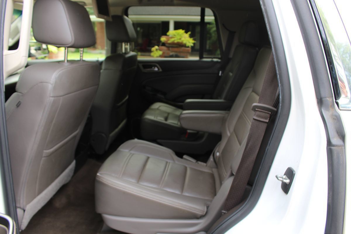 Used 2017 GMC Yukon Denali w/ Open Road Package AWD/4WD image 10