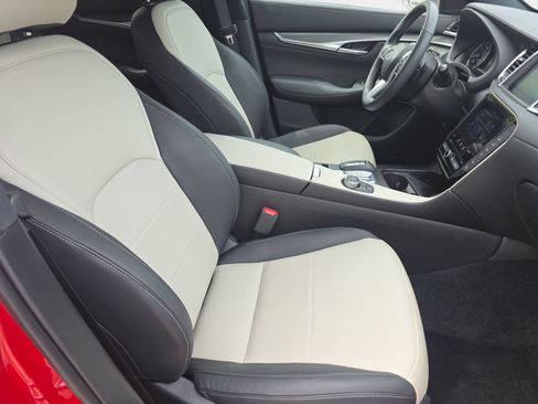 Certified 2025 INFINITI QX55 Essential AWD/4WD image 10