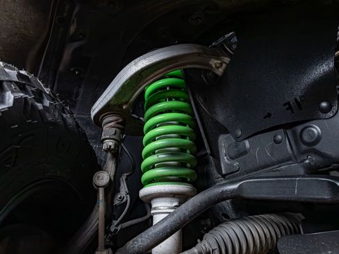 Used 2019 Toyota Tacoma TRD Off-Road w/ Technology Package image 12