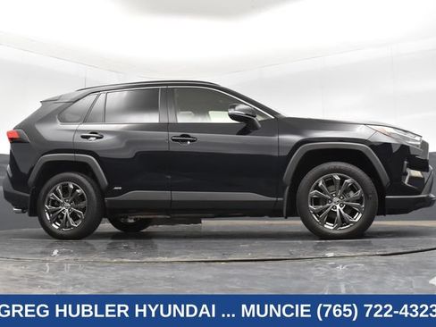 Used 2024 Toyota RAV4 XLE Premium w/ Weather Package AWD/4WD image 25