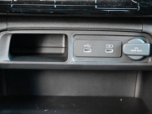 New 2026 Honda Pilot Sport image 25