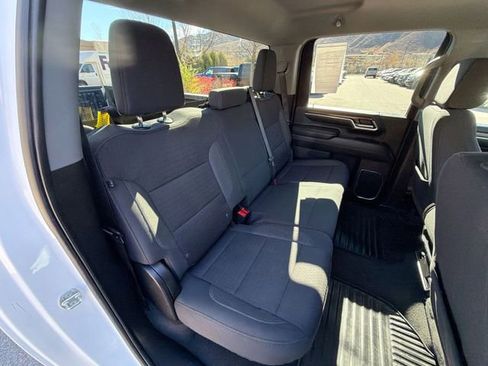 Certified 2024 Chevrolet Silverado 2500 LT image 26