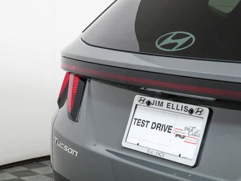 New 2026 Hyundai Tucson SEL image 15