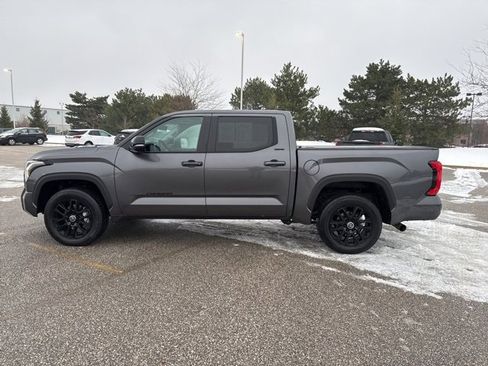 Used 2024 Toyota Tundra Limited image 8