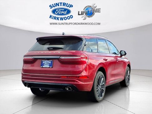 Used 2024 Lincoln Corsair Reserve w/ Equipment Group 201A image 3