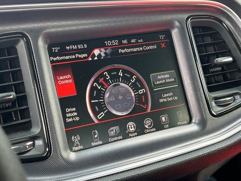 Used 2016 Dodge Challenger R/T Scat Pack w/ Leather Interior Group RWD image 24