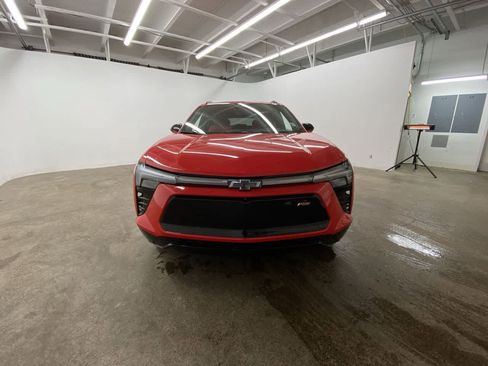 Used 2024 Chevrolet Blazer EV RS image 9