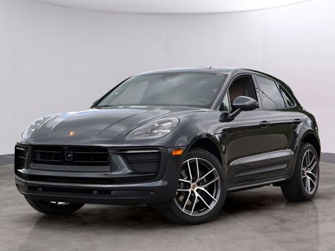 New 2026 Porsche Macan AWD/4WD image 1