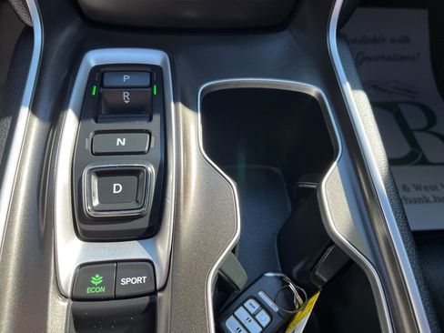Used 2022 Honda Accord Sport image 25