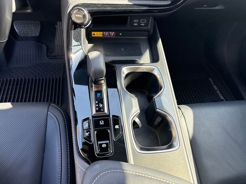 Used 2024 Lexus NX 350h AWD w/ Vision Package image 17