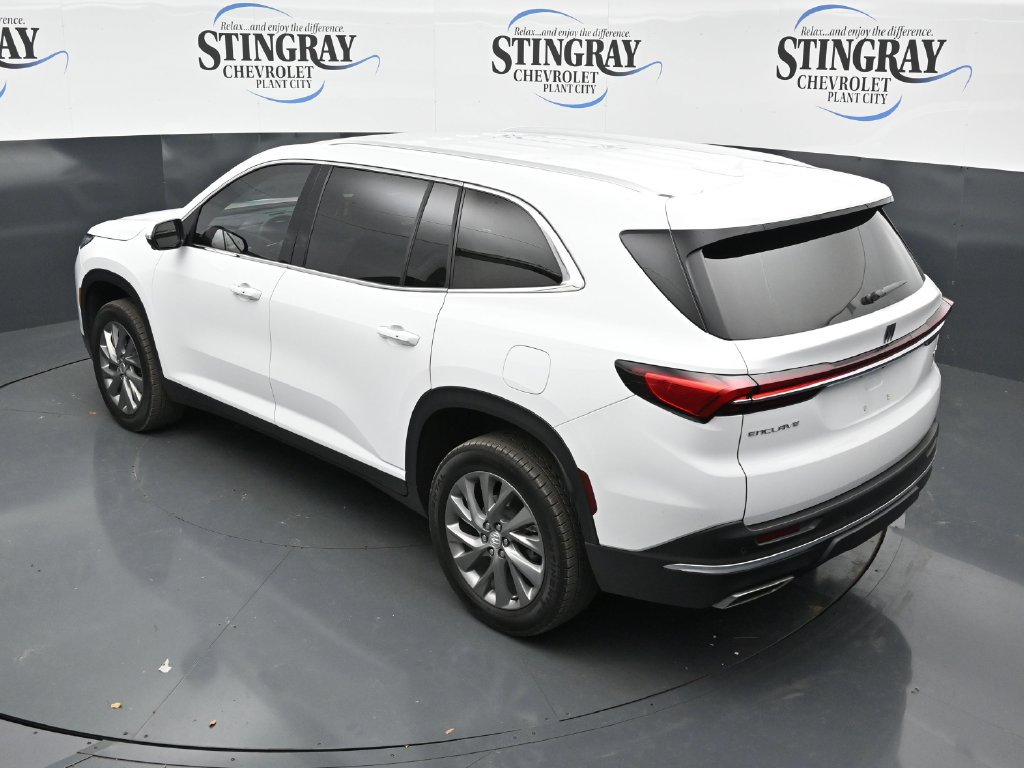 Used 2026 Buick Enclave Preferred FWD image 22