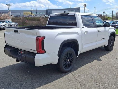 New 2026 Toyota Tundra Limited AWD/4WD image 12