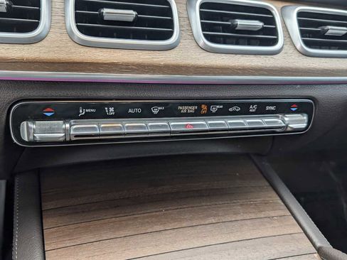 Used 2020 Mercedes-Benz GLE 350 GLE 350 image 16