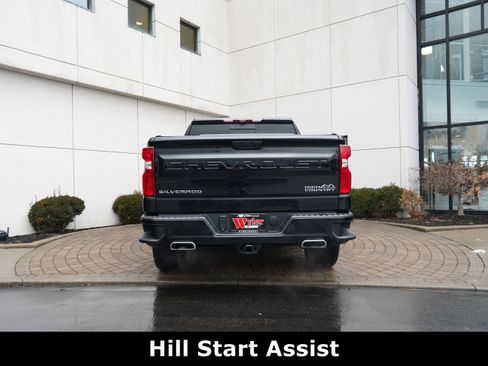 Used 2024 Chevrolet Silverado 1500 High Country w/ Technology Package image 21