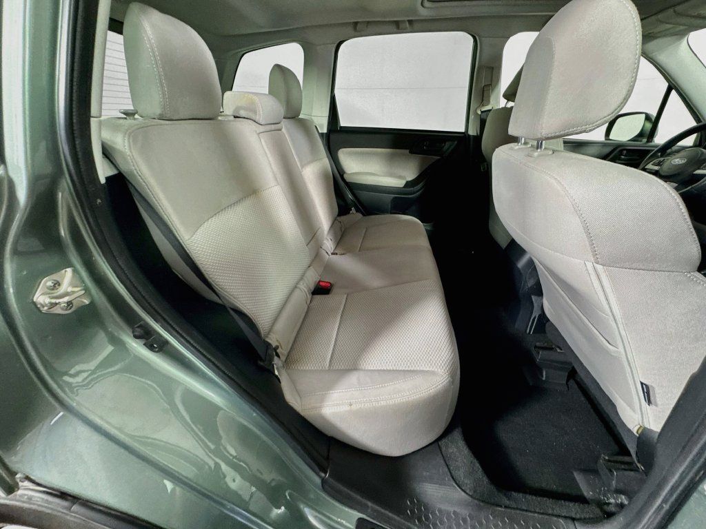 Used 2018 Subaru Forester 2.5i Premium AWD/4WD image 32