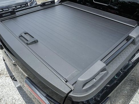 New 2025 Hyundai Santa Cruz Limited image 9