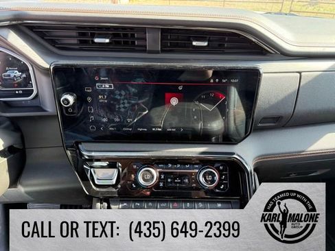 Used 2023 GMC Sierra 1500 AT4 w/ Technology Package image 21
