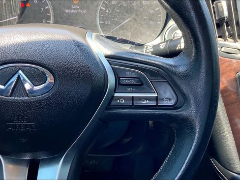 Used 2018 INFINITI Q50 Luxe AWD/4WD image 24