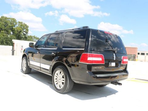 Used 2014 Lincoln Navigator 2WD image 83