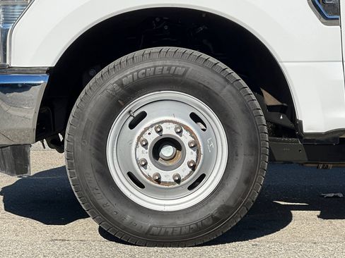 Used 2020 Ford F350 XL w/ Power Equipment Group image 20