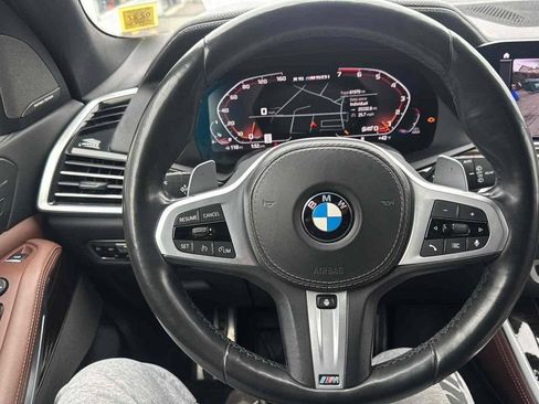 Used 2020 BMW X5 M50i w/ Premium Package AWD/4WD image 36