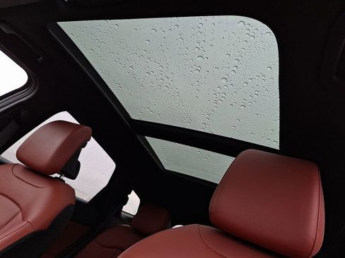 Certified 2023 Kia Sportage SX image 14