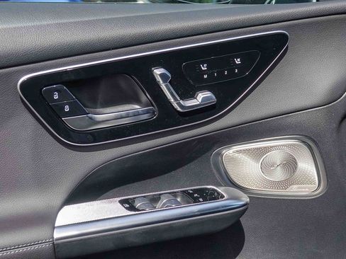 New 2026 Mercedes-Benz GLC 300 image 20