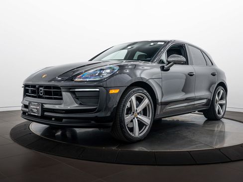 Certified 2026 Porsche Macan Turbo AWD/4WD image 1