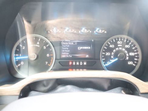 Used 2017 Ford F150 XLT w/ Equipment Group 302A Luxury AWD/4WD image 34