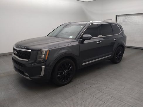 Used 2022 Kia Telluride SX w/ Towing Package FWD image 2