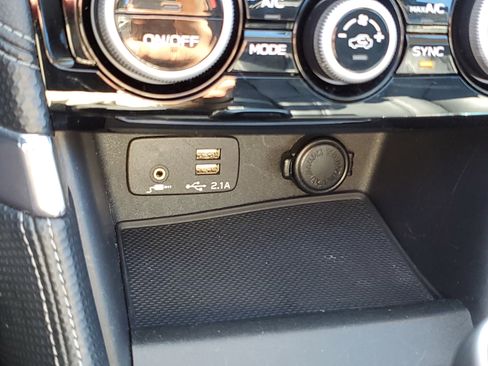 Used 2021 Subaru Forester Touring w/ Popular Package #2 image 29