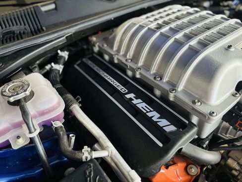 Used 2022 Dodge Challenger SRT Hellcat RWD image 25
