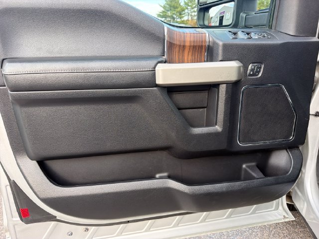 Used 2017 Ford F150 Lariat AWD/4WD image 11
