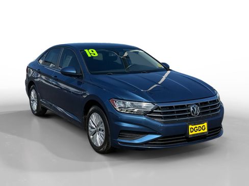 Used 2019 Volkswagen Jetta S image 7