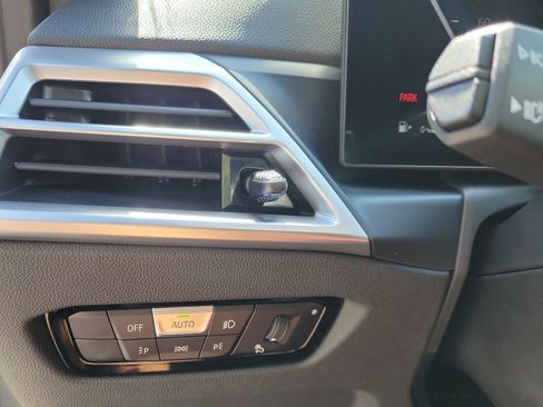 New 2026 BMW 330i Sedan w/ Convenience Package RWD image 16