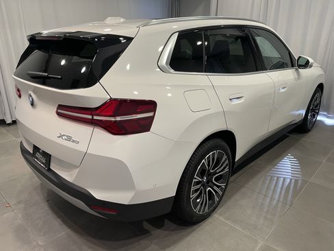 New 2026 BMW X3 xDrive30 w/ Premium Package image 6