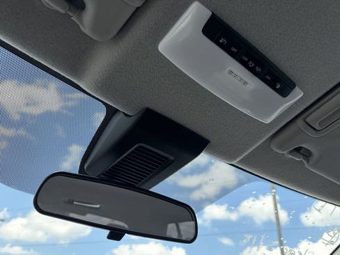 Certified 2024 Nissan Kicks S FWD image 23