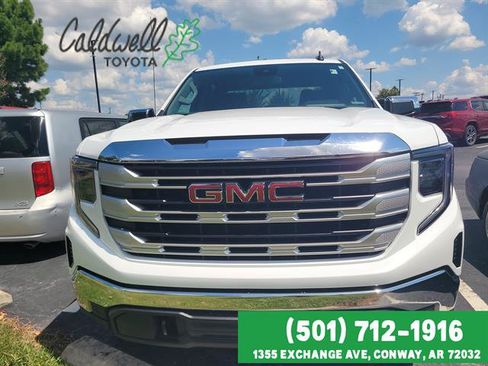 Used 2024 GMC Sierra 1500 SLE AWD/4WD image 2