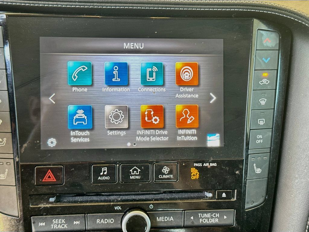 Used 2021 INFINITI QX50 Luxe FWD image 16
