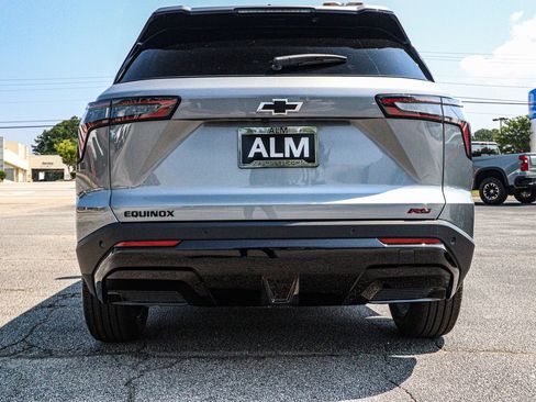 New 2026 Chevrolet Equinox RS image 10
