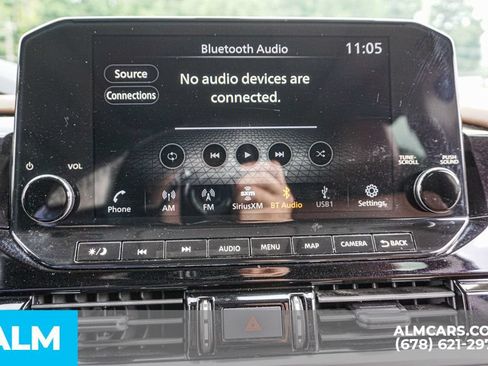 Used 2023 Nissan Pathfinder Platinum w/ Cargo Package FWD image 38