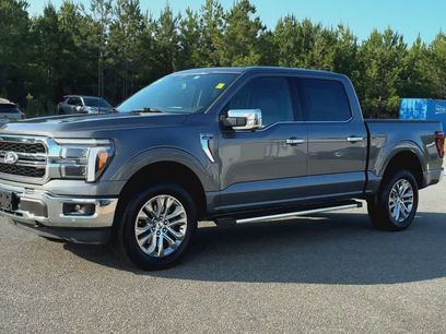 Used 2025 Ford F150 Lariat w/ Equipment Group 501A Mid