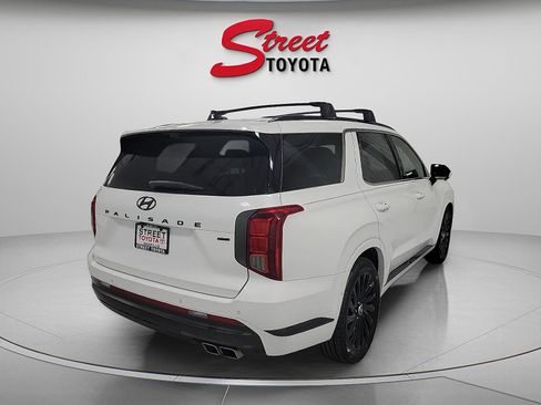 Used 2024 Hyundai Palisade Calligraphy AWD/4WD image 4